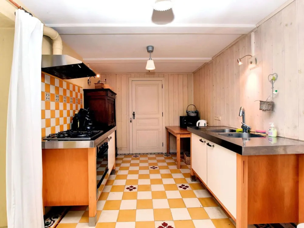 Vintage Holiday Home in Durbuy With Terrace, Garden, Parking