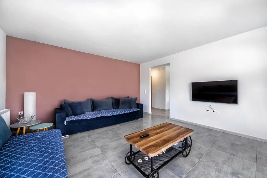 Nefeli and Myrto Apartments