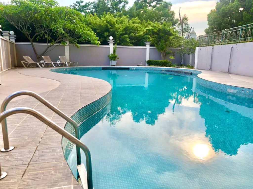 Queen Victoria Apartment Batam