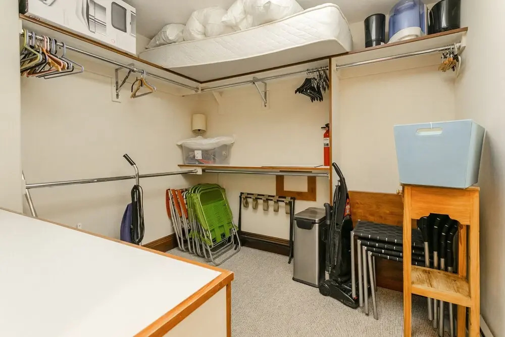 Incredible 2 Story Condo On Ajax