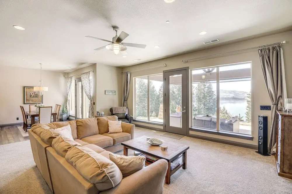 Fire Pit + Views: Serene Lake Almanor Retreat
