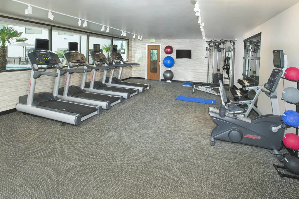 Courtyard by Marriott Redwood City
