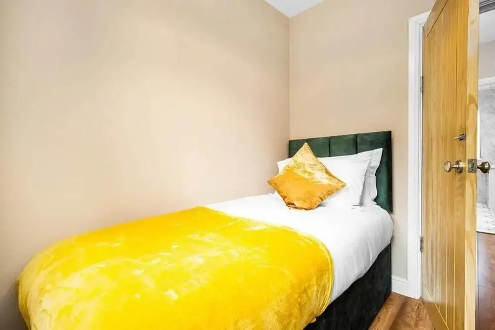 Cosy 3-bed House in Birmingham With Free Parking