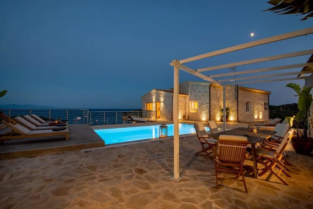 Above Blu Villa by PaxosRetreats