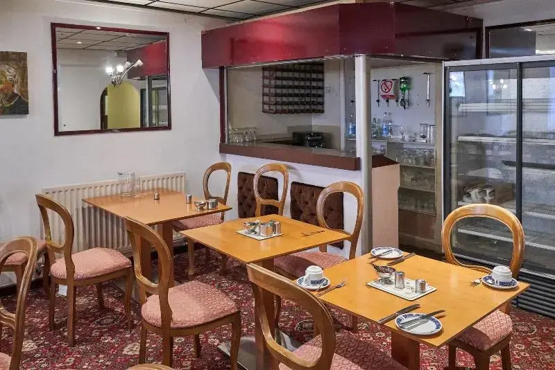 The Dukeries Hotel