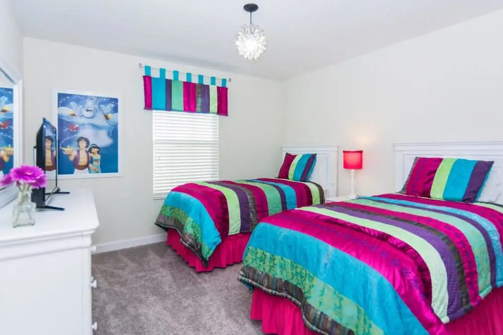 Amazing Townhome with private pool SL3054
