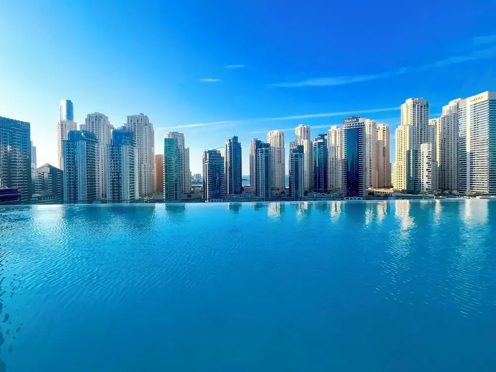 Marina Vida Luxury 1BR Balcony & Prime Location