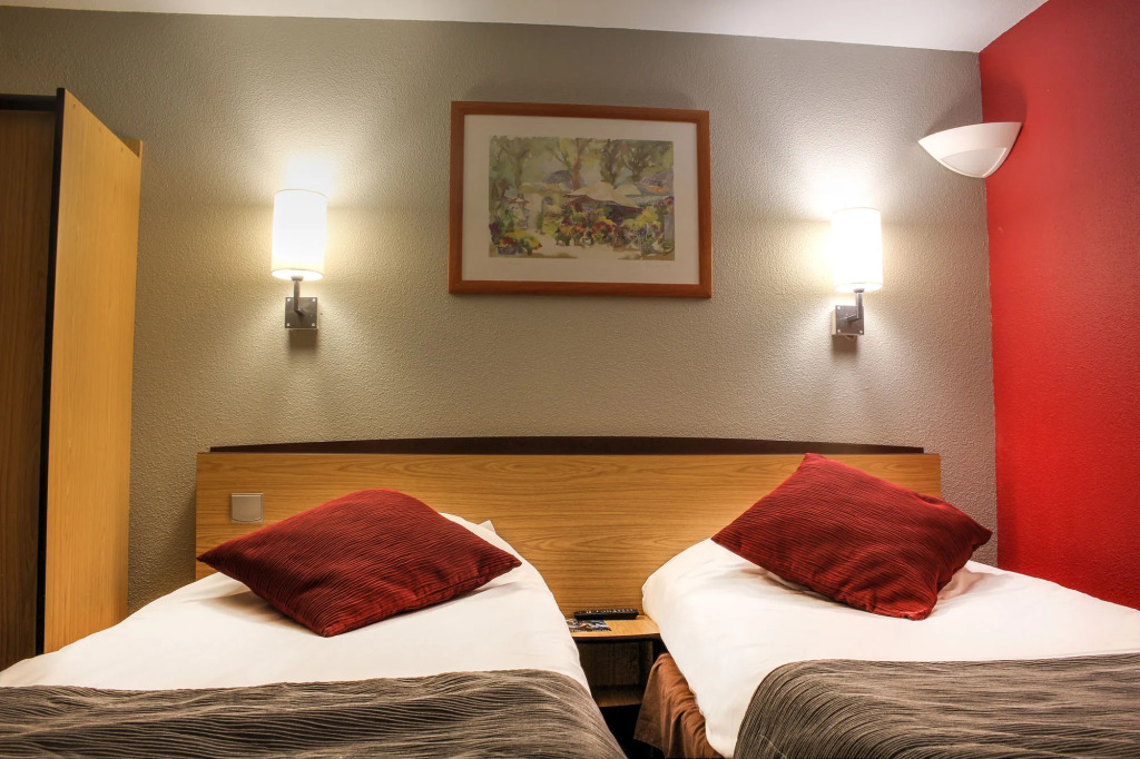 Hôtel Inn Design & Restaurant Bourges