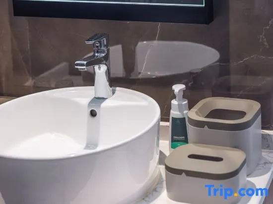 Days Inn Wyndham Guangzhou Baiyun International Airport T2 Terminal