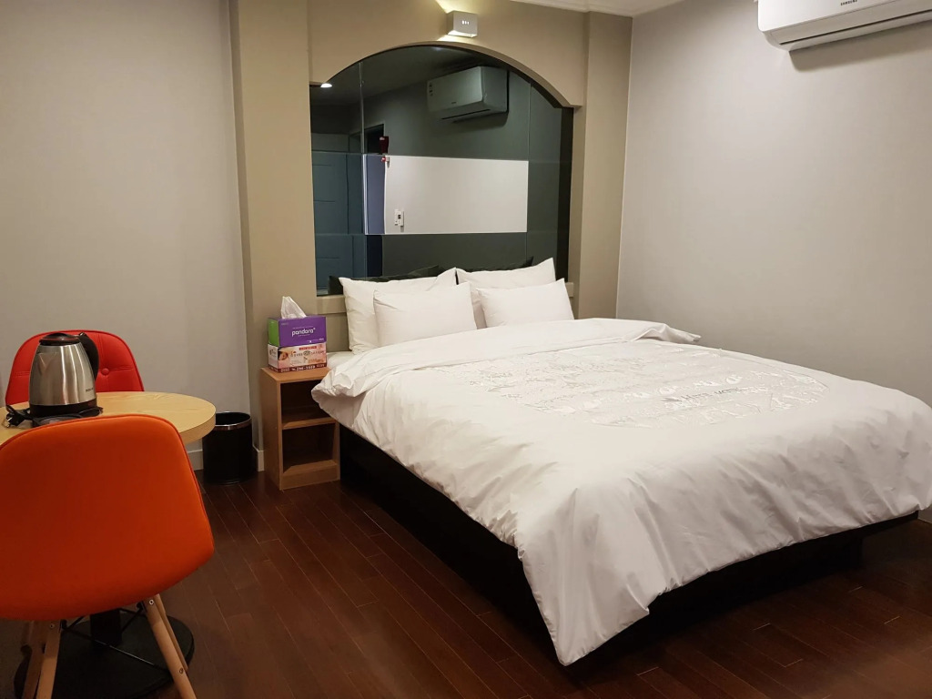HITE Hotel