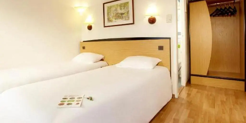 Travelodge Washington A1 (M) Northbound