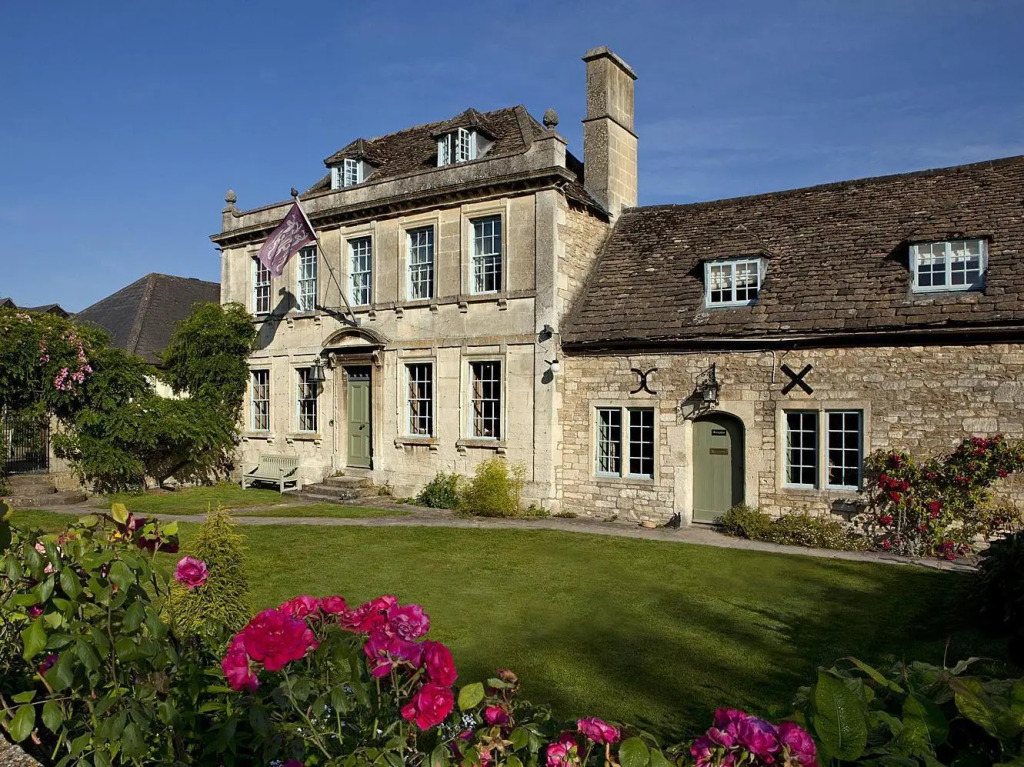 The Moonraker Hotel