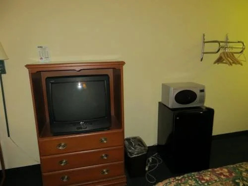 Budget Inn - Saint Robert