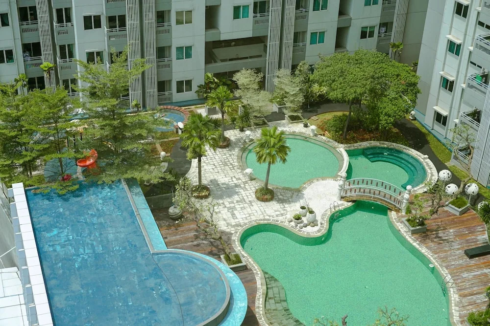 Elegant And Tidy 1Br Sky Terrace Apartment