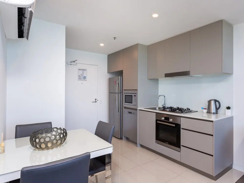 Serain Residences On Surfers
