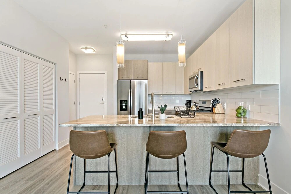 Modern Living 1BR in Warrenville