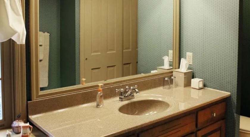 Apple Bin Inn