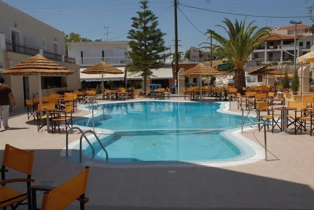 Oasis Hotel