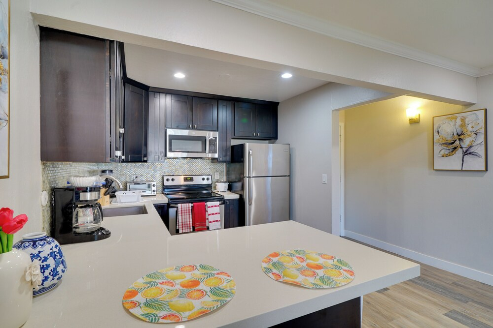 Pleasanton Gem in Quiet Community w/ Pool Access