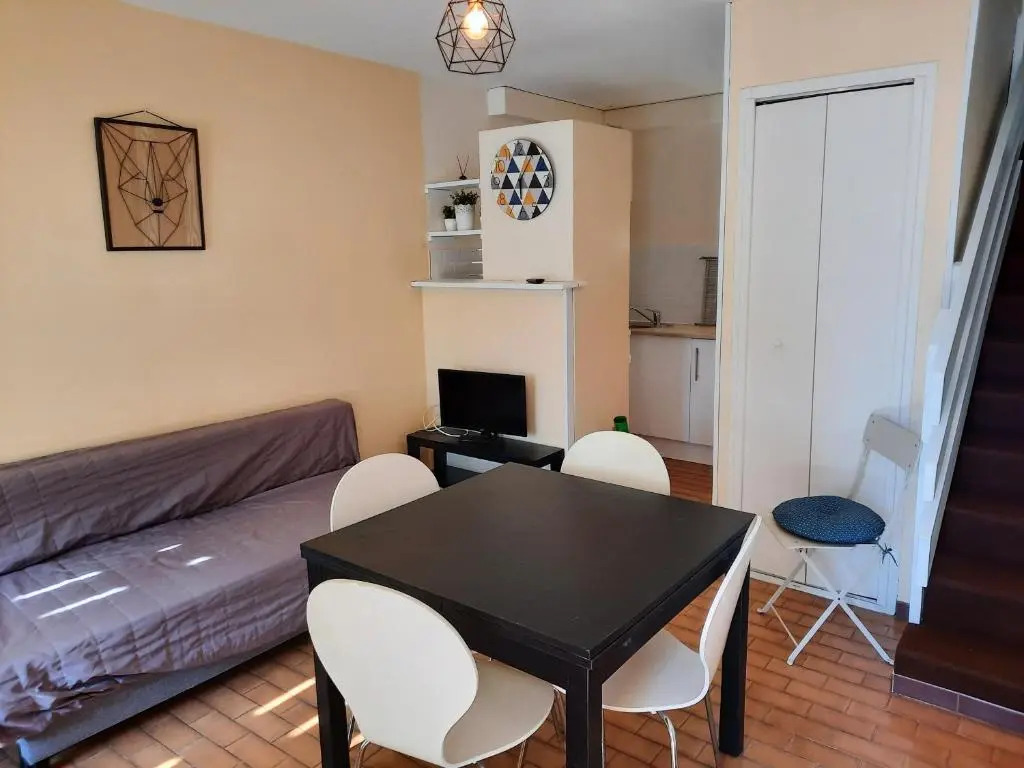 Villa Patio Duplex Calme, Proche Plage et Commerces, Idéale pour 4 Pers. - FR-1-239-237