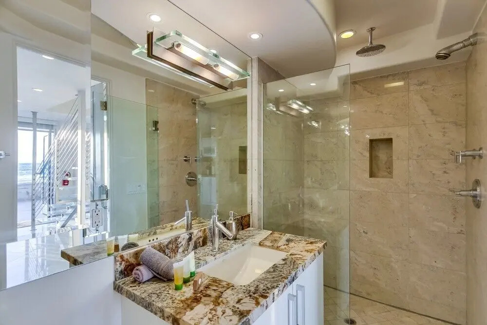 Surf Style 1 1 Bedroom 2 Bathrooms Townhouse