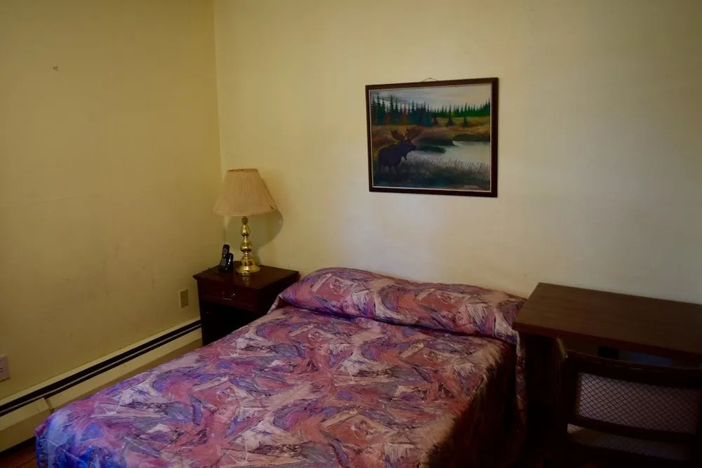 Brookside Inn