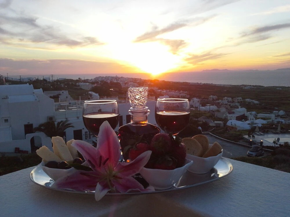 Kiklamino Sunset Suites