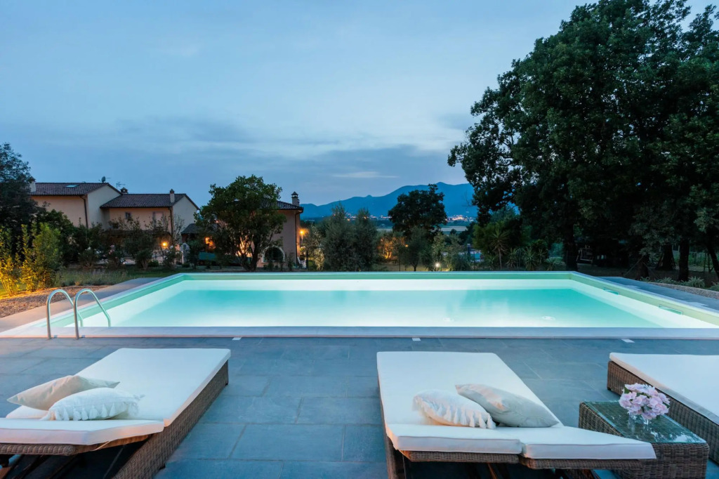 Cà Uvenere, Modern Farmhouse with Pool