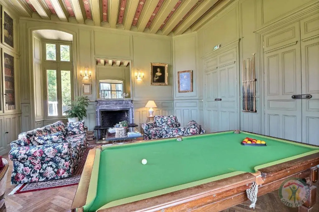 Chateau LE BROSSAY