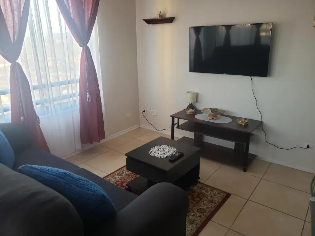 Arriendo diario a pasos playa la herradura
