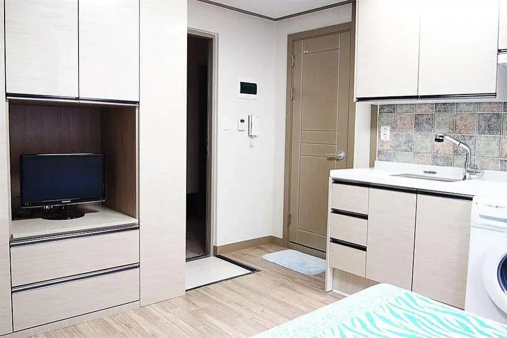 KW Pencil Hostel