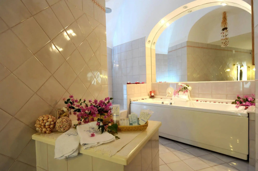 Villa Mary Suites