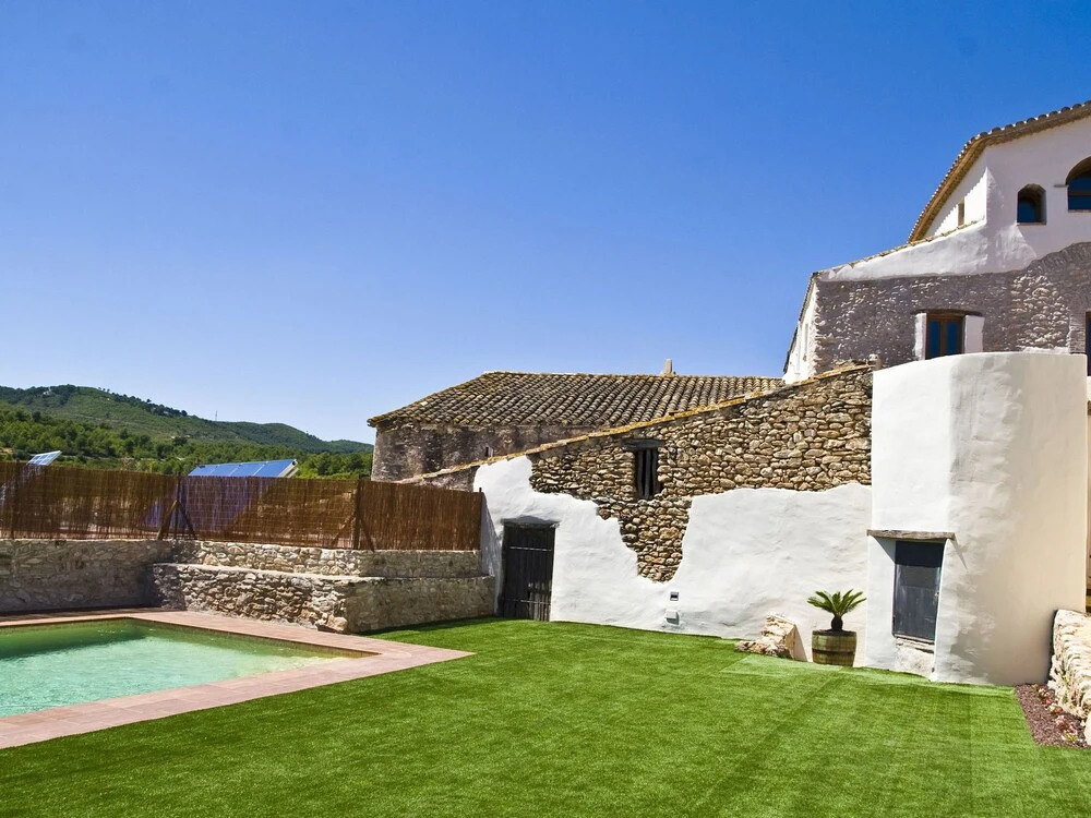 Grand Mansion in La Bisbal del Penedès With Sauna