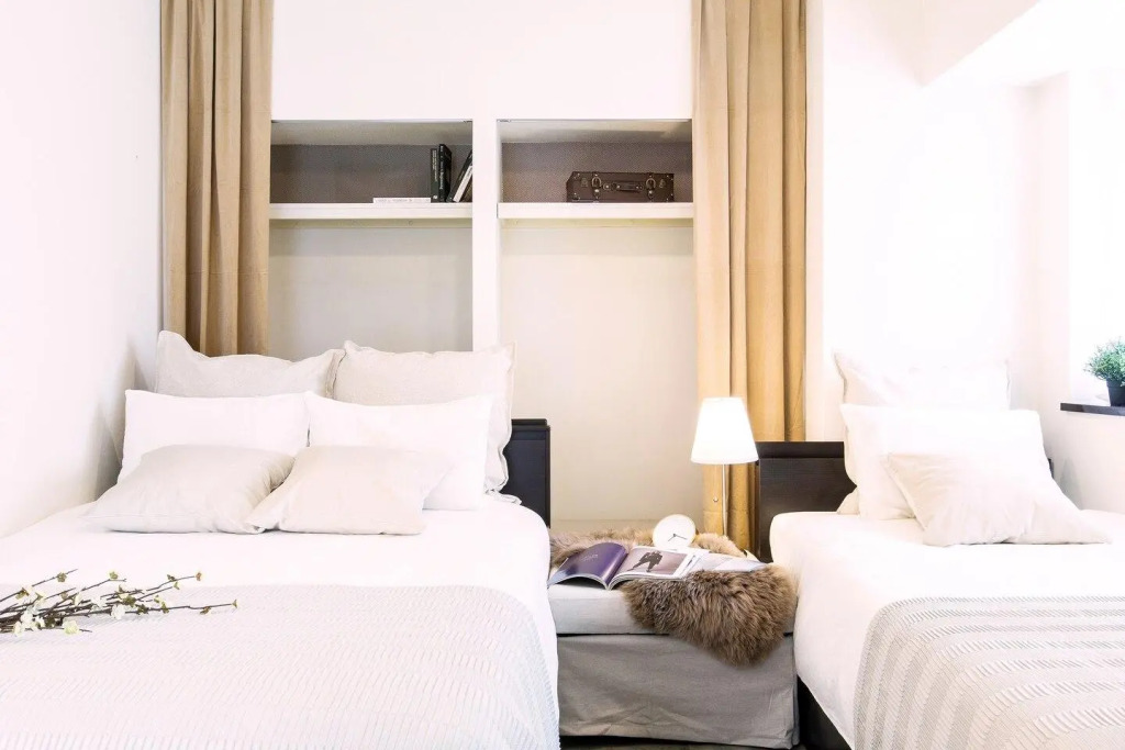 Modern, Clean, Comfortable Beds, 62 sqm Dotombori
