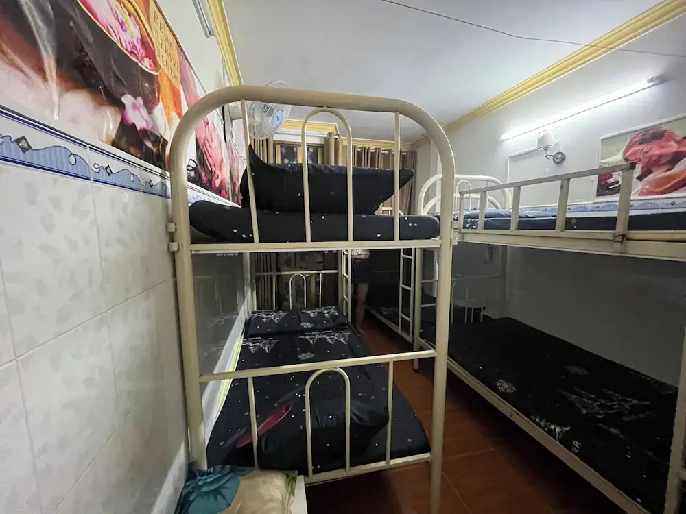 Mãi Mãi Hostel Homestay