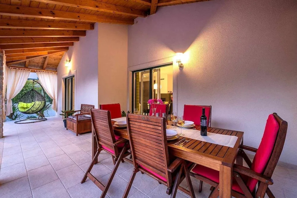 Vila LeDa by Villas Guide