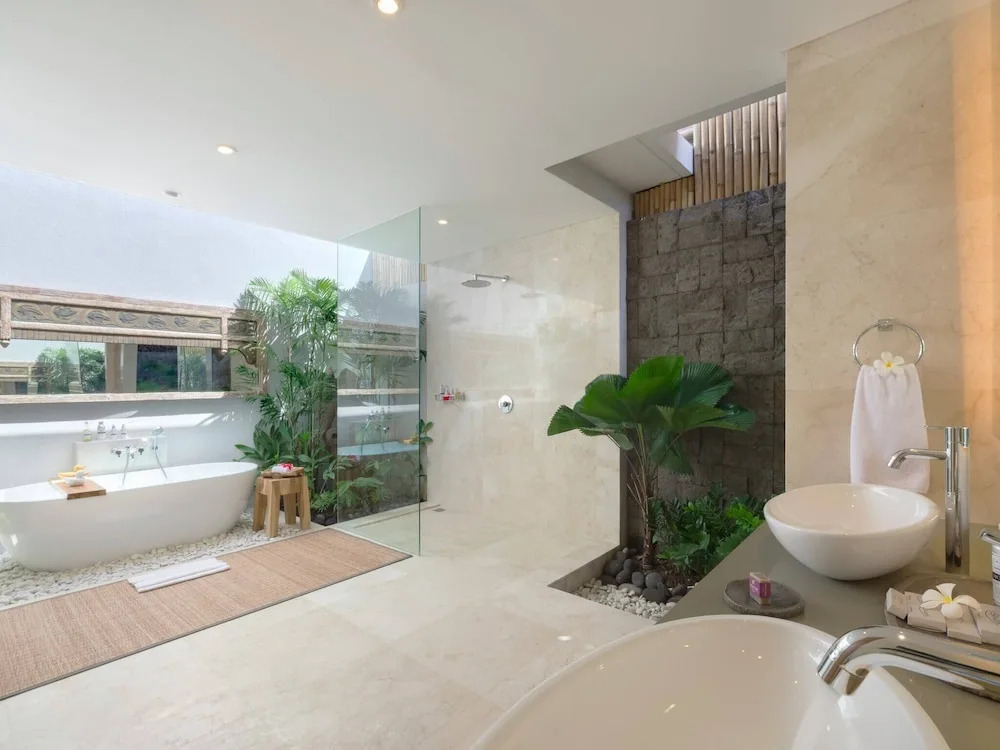 Elegant and Tranquil 4 Br Pool Villa