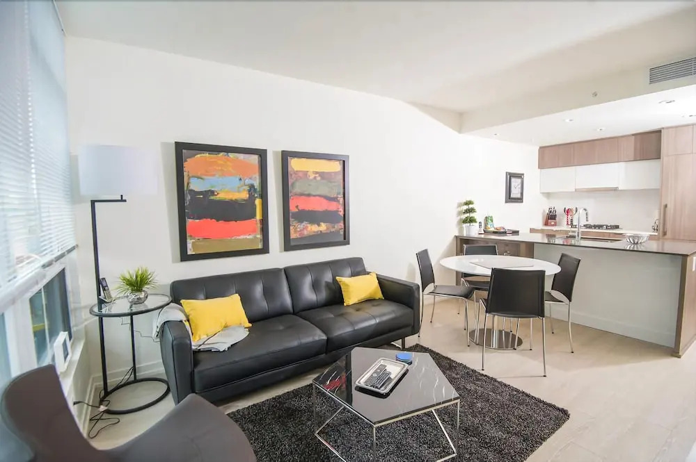 Executive Suites by Roseman - Riverfront