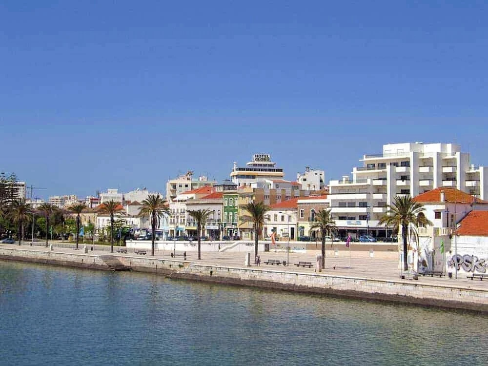 Apartment With one Bedroom in Portimão, With Wonderful City View and Enclosed Garden - 350 m From the Beach