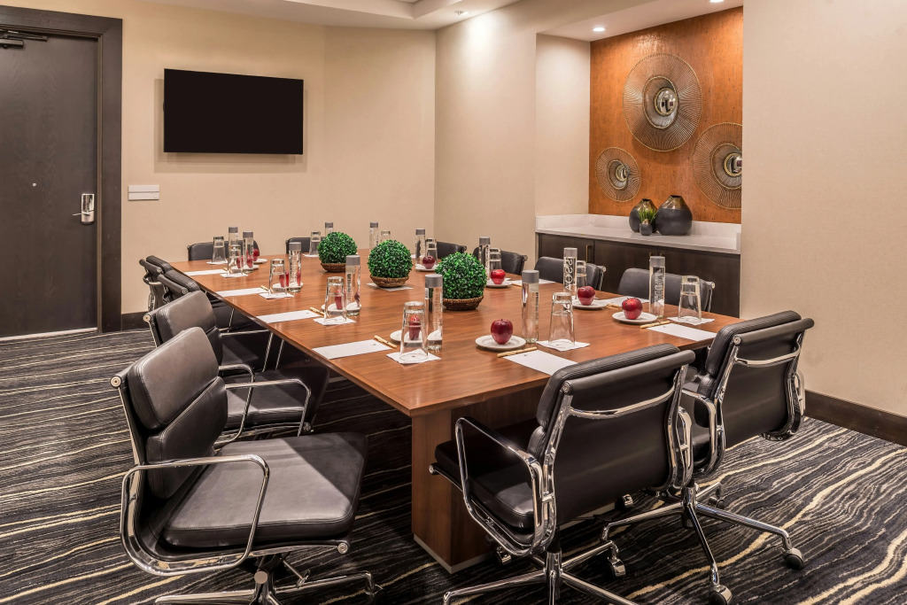 Doubletree By Hilton Lafayette East