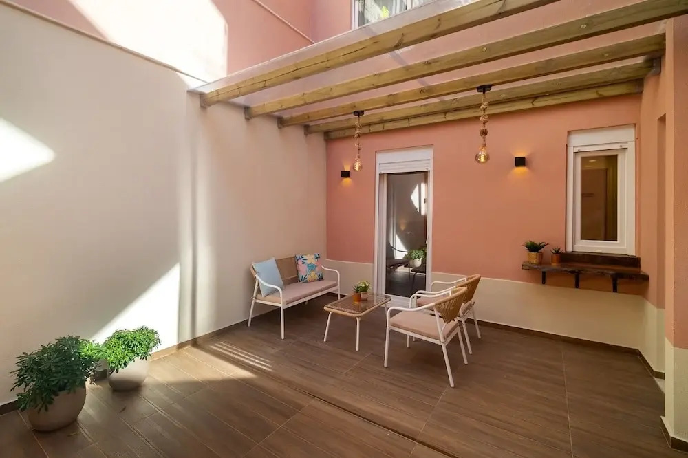Hideaway Family Apartment