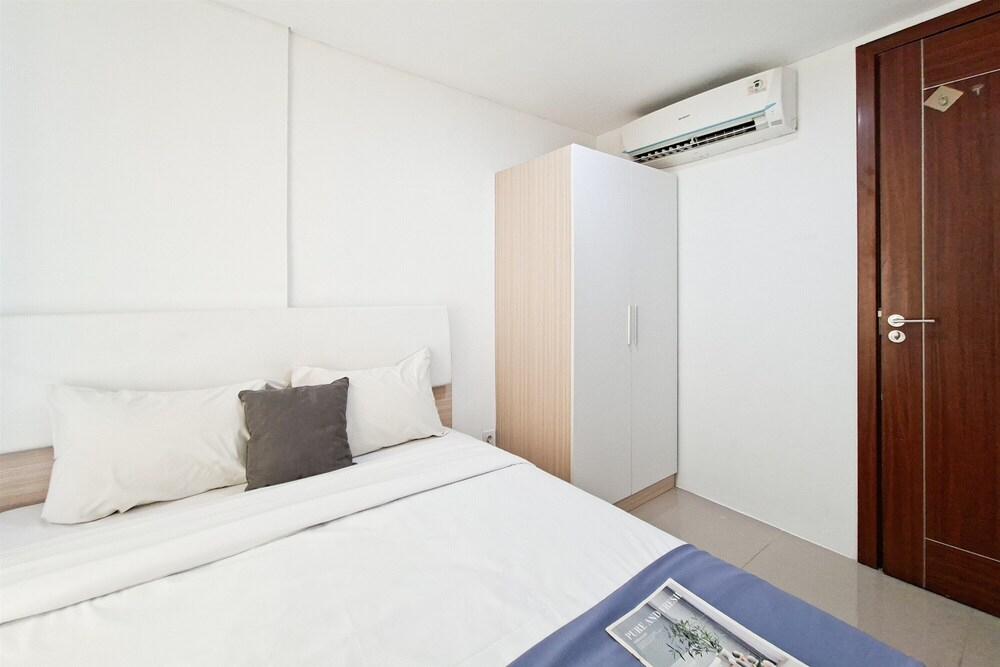 Comfortable 1Br Apartment Near Telkom University At Vittoria Residence