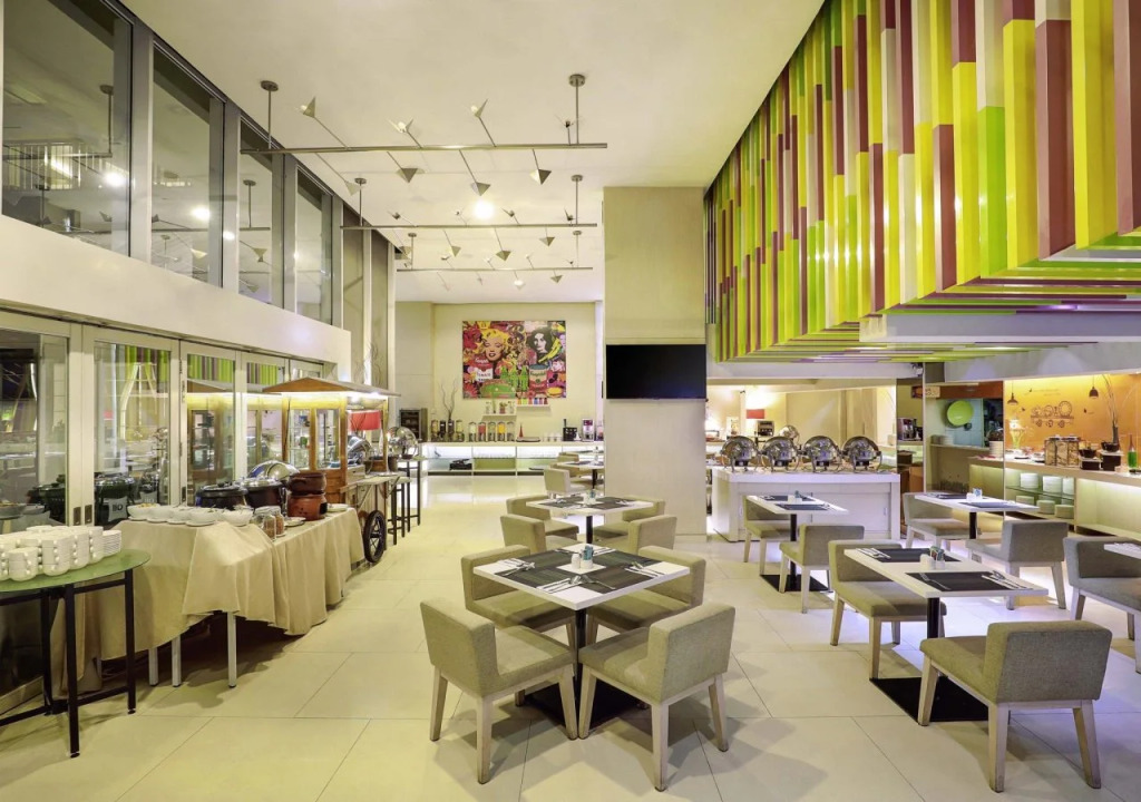 Artotel Harmoni Jakarta