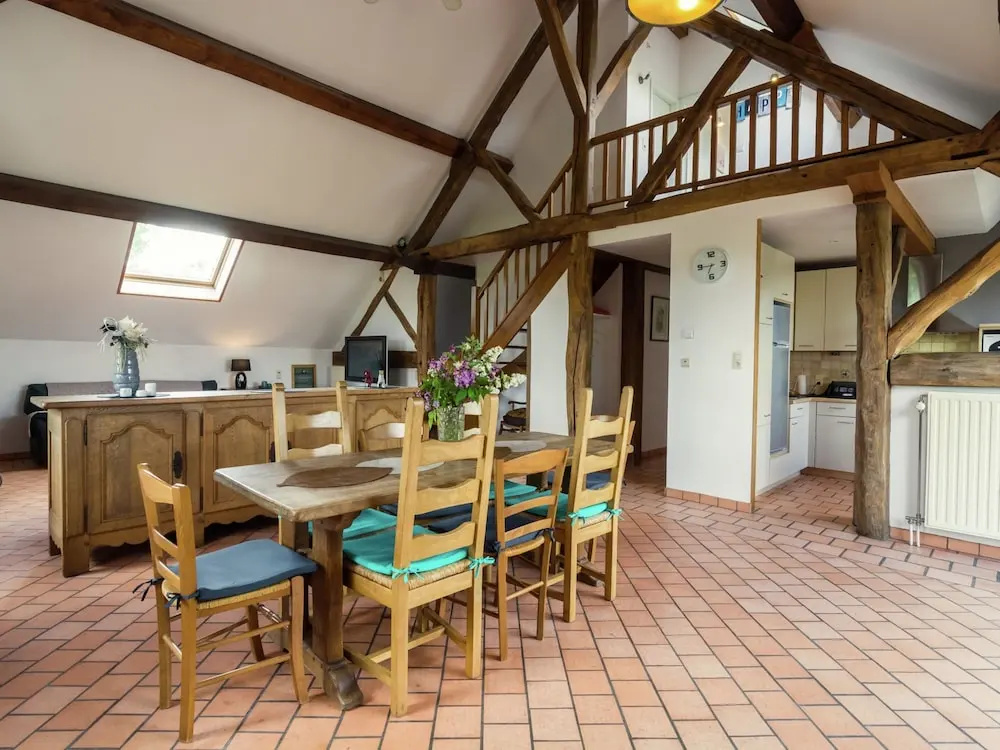 Spacious Farmhouse in Fontenelle with Garden