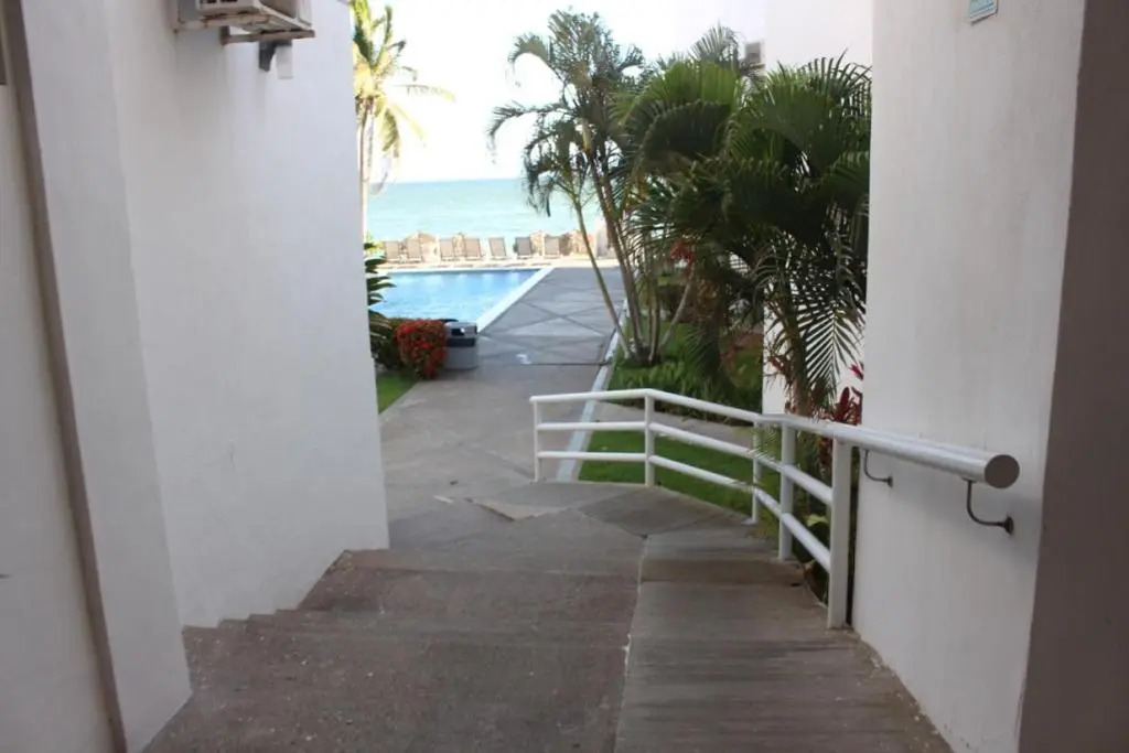 Hotel y Suites Corita
