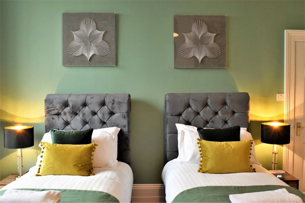 Frederick Place - Your Apartment