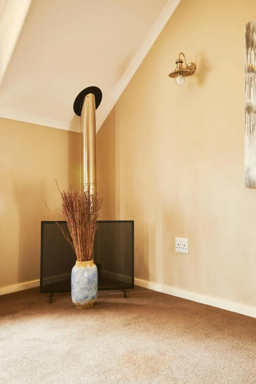 Luxurious & centrally located home away from home