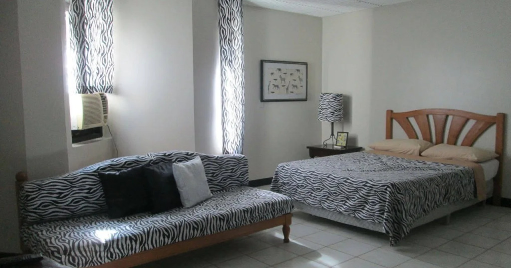 Zoobic Lodge