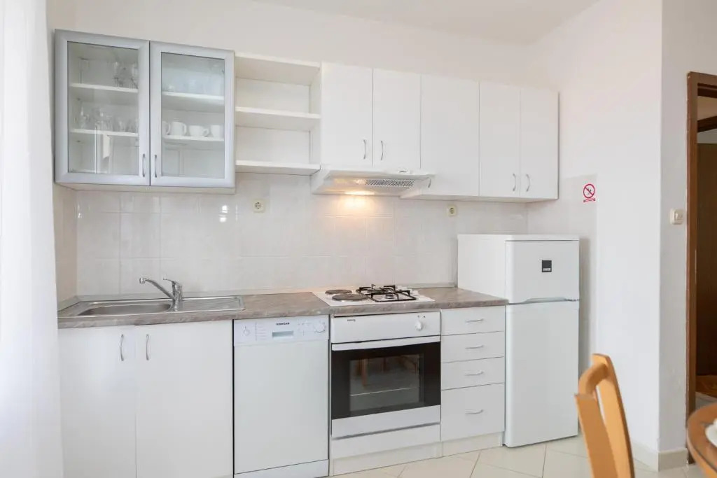 Apartment Jelica Sea View