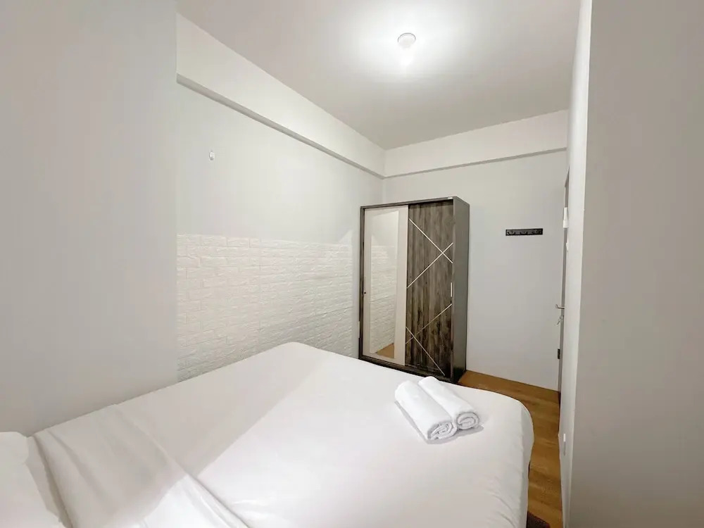 1Br Spacious And Vibrant At Tamansari Prospero Apartment